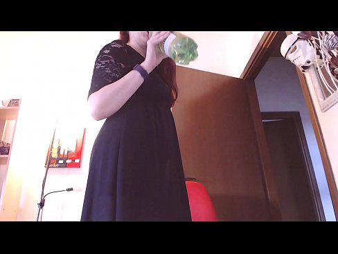❤️ Pokorna sužnja, ki obožuje umazane in sočne spodnjice, je po ogledu tega videa prisiljena masturbirati! ❤️ Porno na sl.libporno.ru ❌️