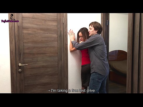 ❤️ Seksi nepremičninska posrednica čutno drka svojo pičko in se fuka med prodajo svojega stanovanja - Krempai ❤️ Porno na sl.libporno.ru ❌️