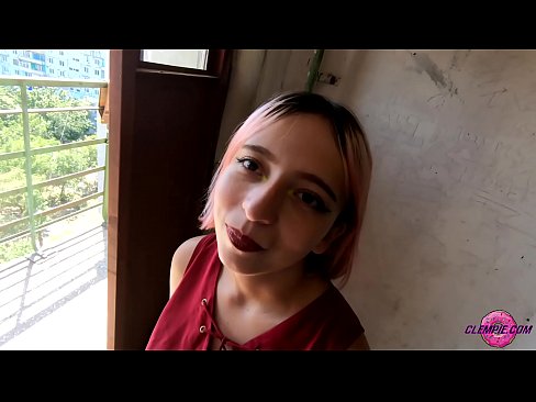 ❤️ Študentka čutno sesa neznanca v zaledju - sperma na njegovem obrazu ❤️ Porno na sl.libporno.ru ❌️